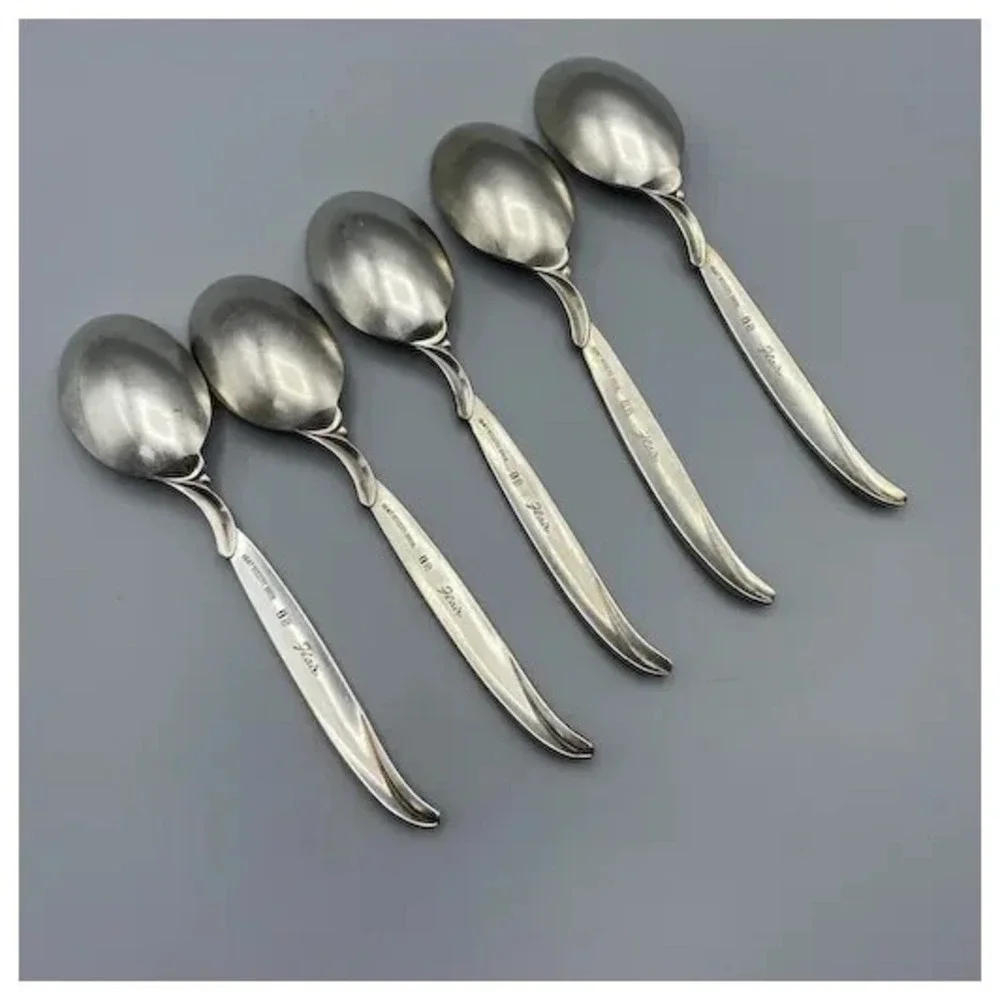 1847 Rogers Bros FLAIR Silver Plated Oval Soup‎ Spoons 5 pieces IS